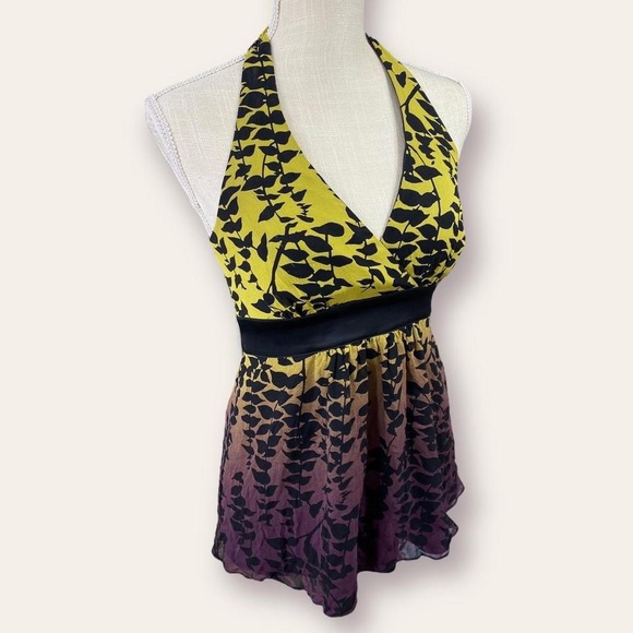 ✨🥀 y2k Floral Halter Top 🥀✨ - Picture 3 of 8